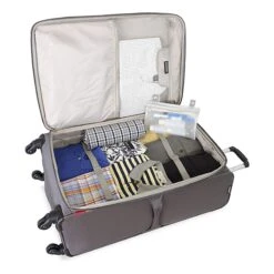 SWISSGEAR 7362 3-Piece Expandable Lightweight Rolling Spinner Luggage Set | Wheeled Travel Suitcases | 20-inch, 24-inch, 28-inch - Gray -Travelpro Shop 81fgFZwJ80L